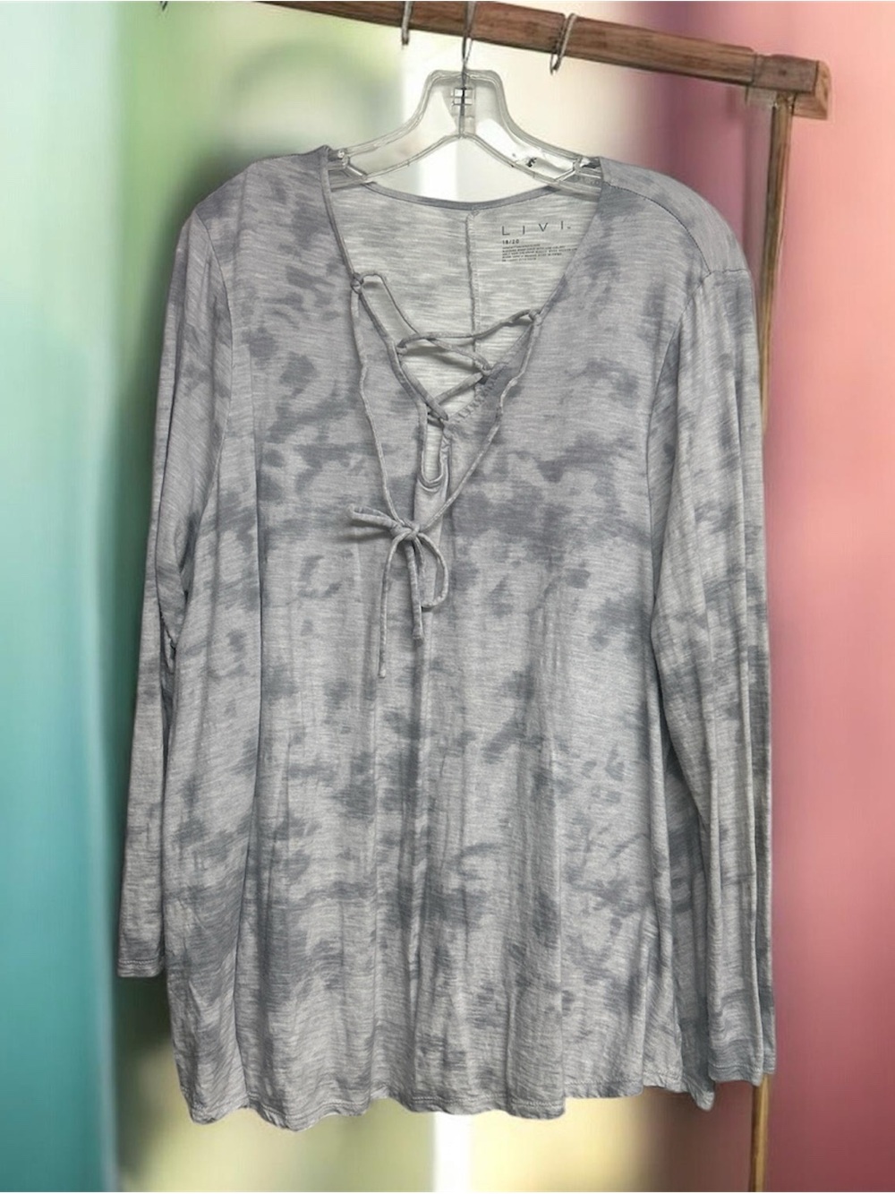 Livi Active Gray Tie-Dye Lace-Up Long Sleeve Top